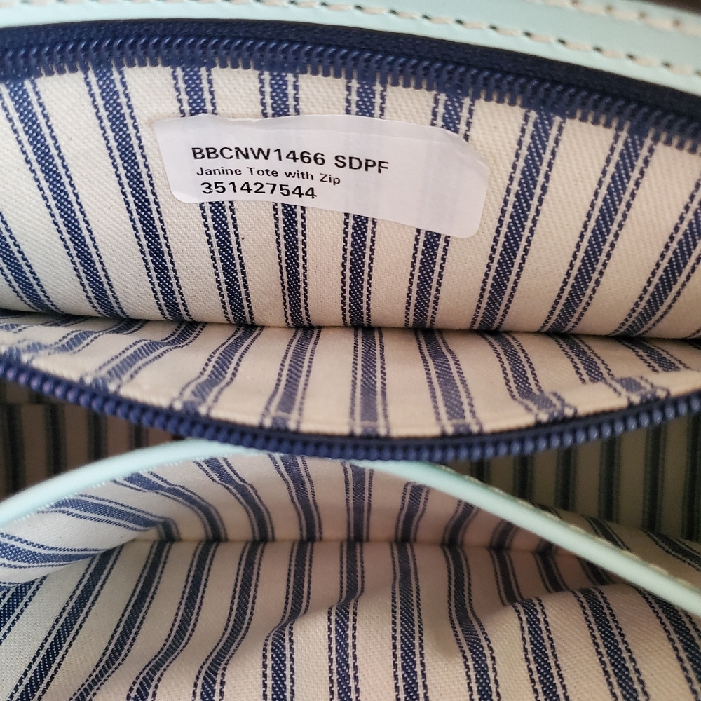 Dooney & Bourke Tote - Picture 9 of 13